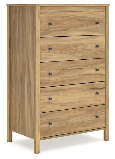 Bermacy Queen Panel Headboard with Dresser, Chest and Nightstand